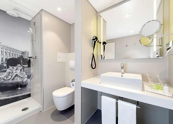Hotel Nh Collection Zentrum 4*