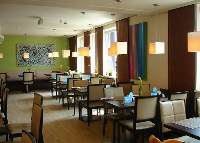 Hotel Nh Collection Zentrum 4*